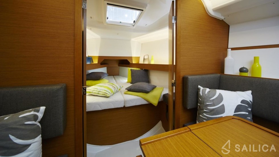 Sun Odyssey 349 - Yacht Charter Sailica