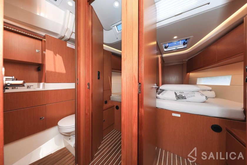 Bavaria C45 Style - Yacht Charter Sailica