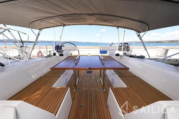 Bavaria C45 Style - Yacht Charter Sailica