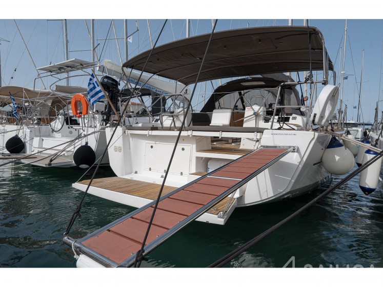 Dufour 460 GL - Yacht Charter Sailica