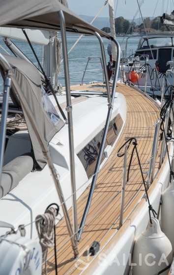 Dufour 460 GL - Yacht Charter Sailica