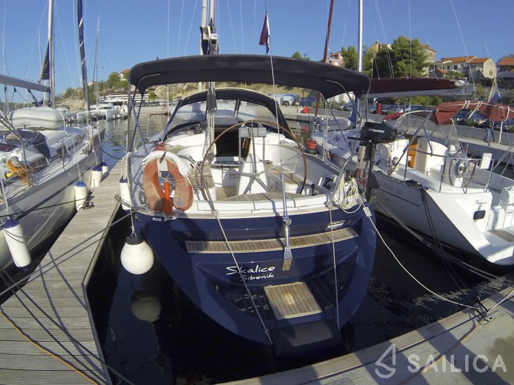 Grand Soleil 43 - Yacht Charter Sailica