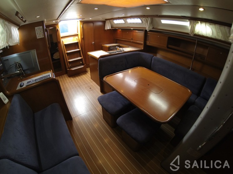 Grand Soleil 50 - Yacht Charter Sailica