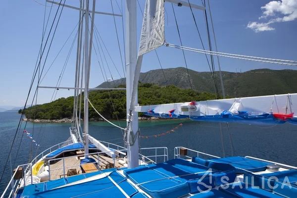 Gulet - Yacht Charter Sailica