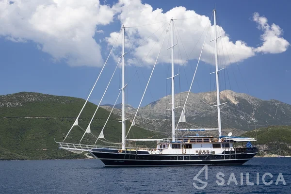 Gulet - Yacht Charter Sailica