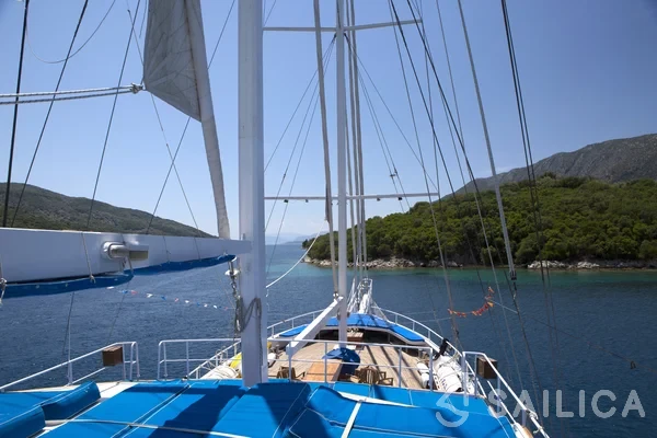 Gulet - Yacht Charter Sailica