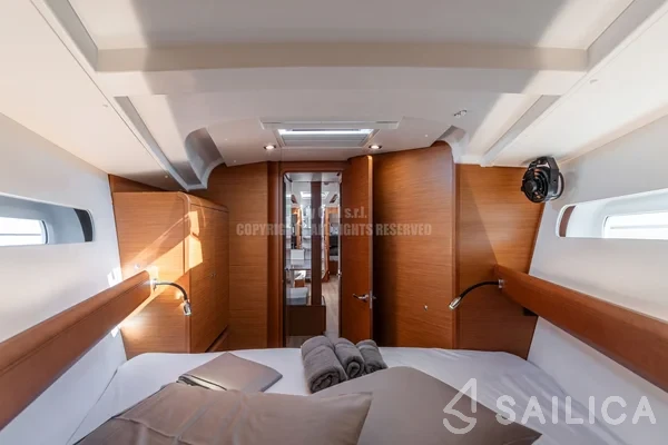 Sun Odyssey 449 - Yacht Charter Sailica