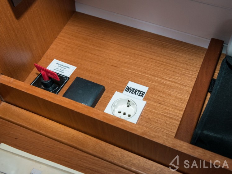 Bavaria 37 Cruiser - Yacht Charter Sailica
