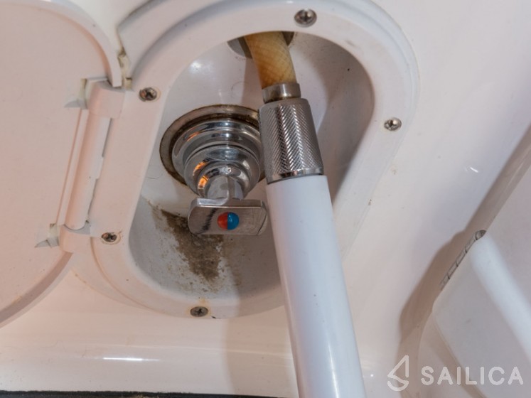 Bavaria 37 Cruiser - Yacht Charter Sailica