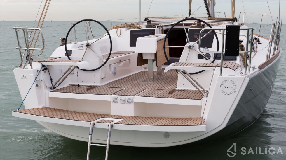 Dufour 382 GL - Yacht Charter Sailica