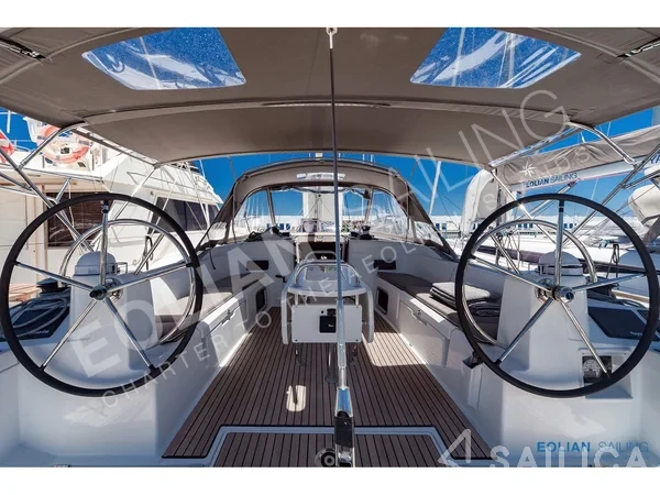 Sun Odyssey 519 - Yacht Charter Sailica