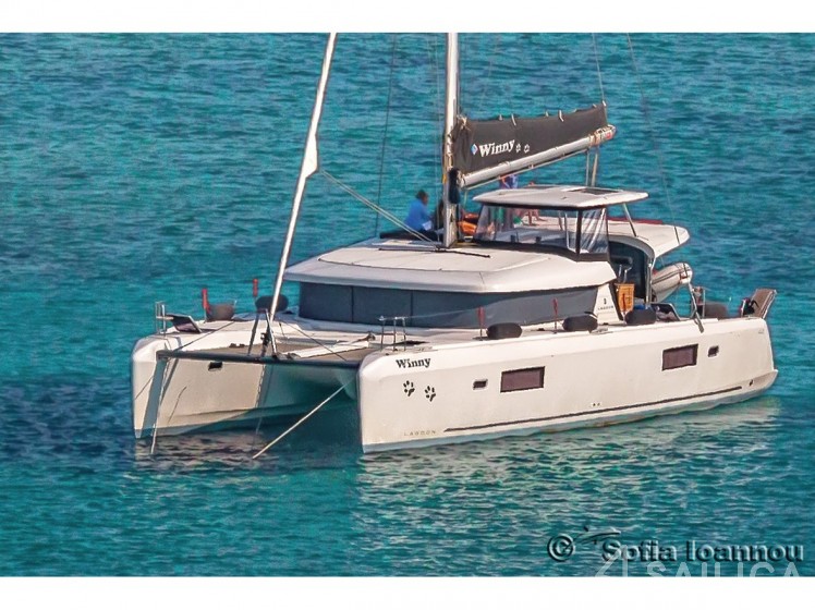 Lagoon 42 - Yacht Charter Sailica