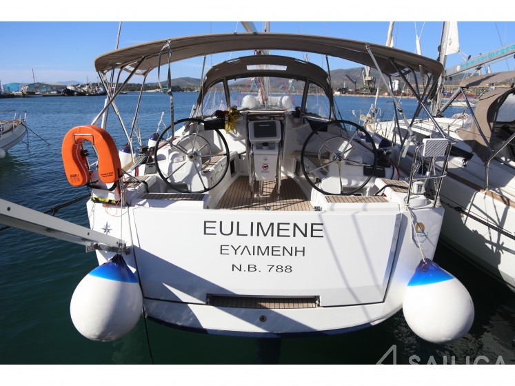 Sun Odyssey 419 - Yacht Charter Sailica