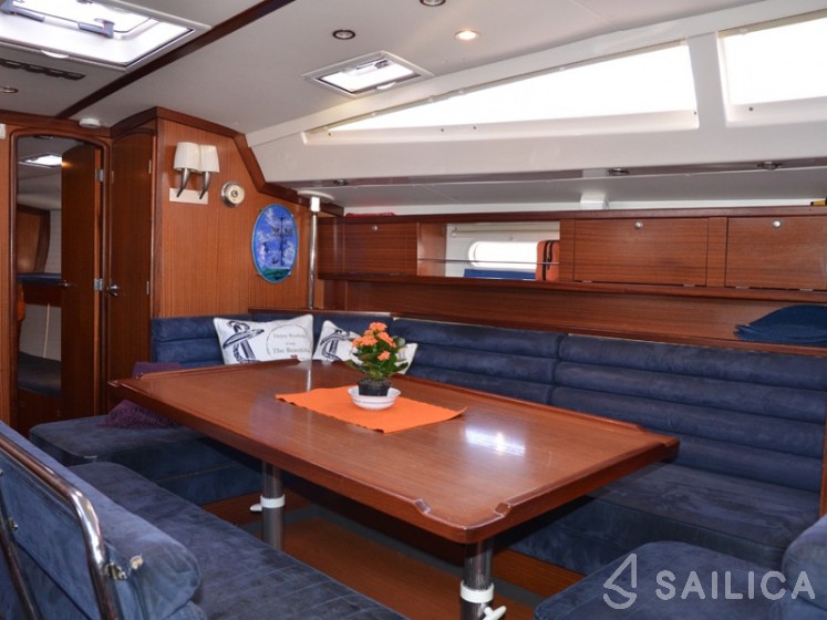 Delphia 47 - Yacht Charter Sailica