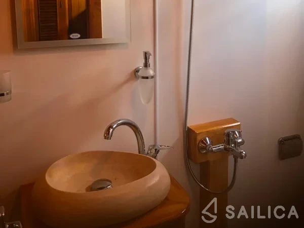 Gulet - Yacht Charter Sailica