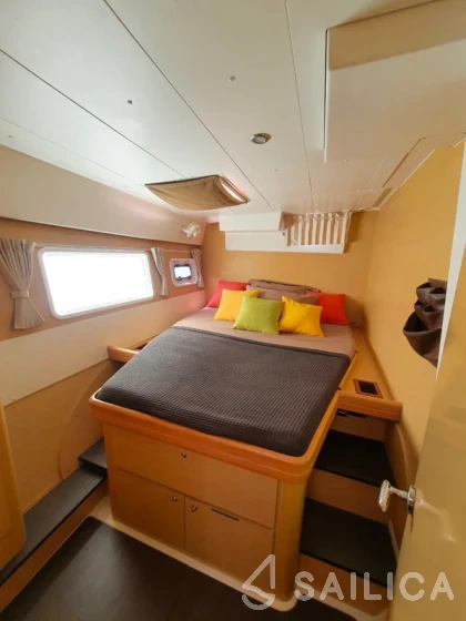 Lagoon 421 - Yacht Charter Sailica