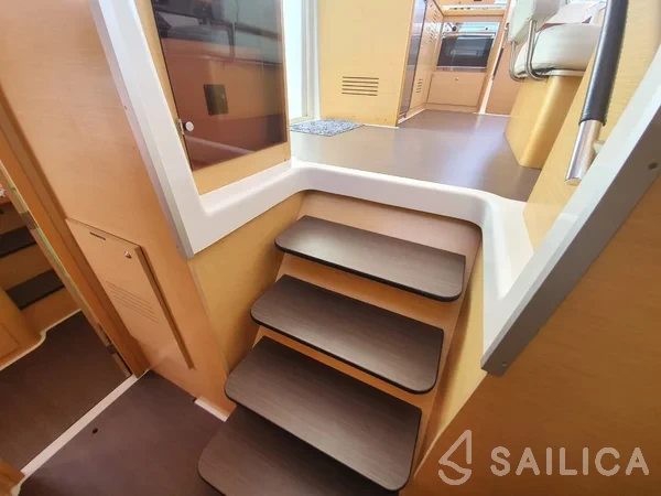 Lagoon 421 - Yacht Charter Sailica