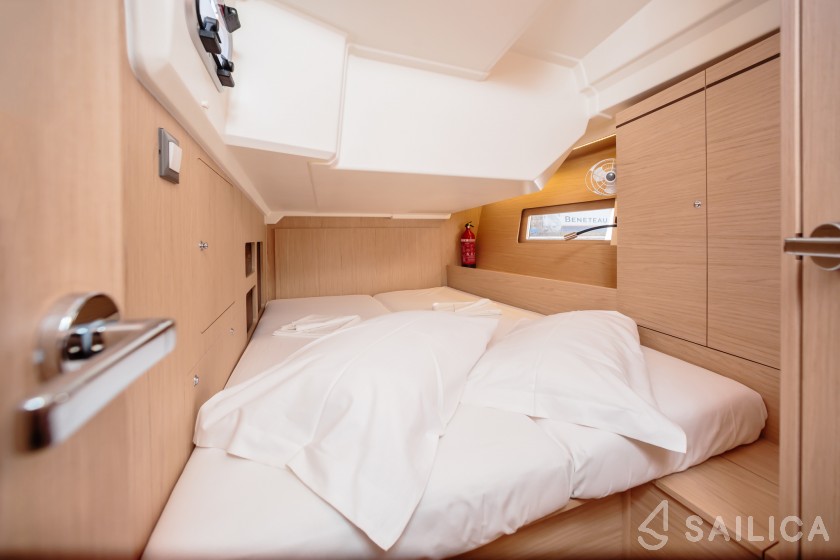 Oceanis 46.1 - Yacht Charter Sailica