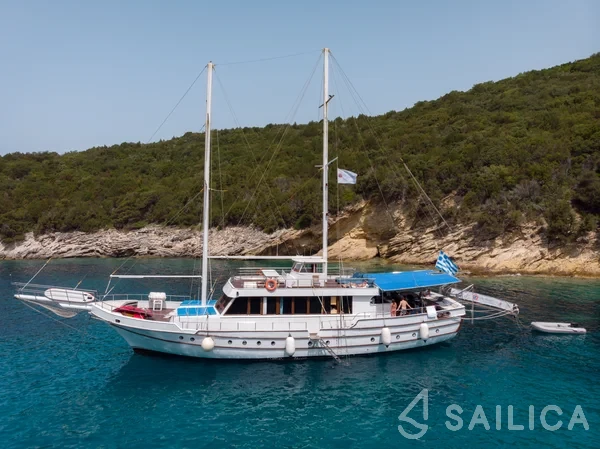 Gulet - Yacht Charter Sailica