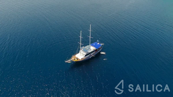 Gulet - Yacht Charter Sailica