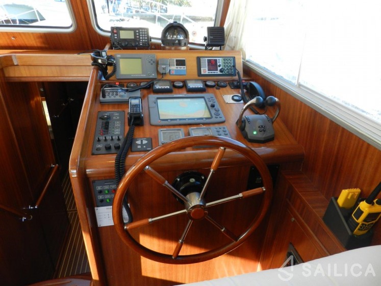 Menorquin 160 - Yacht Charter Sailica