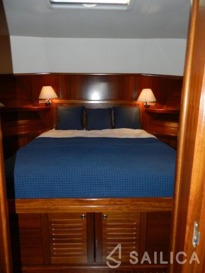 Menorquin 160 - Yacht Charter Sailica