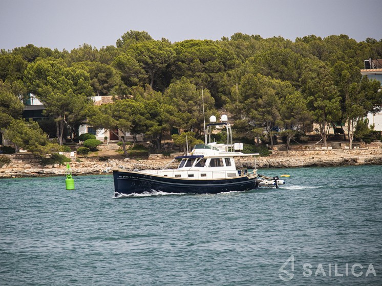 Menorquin 160 - Yacht Charter Sailica