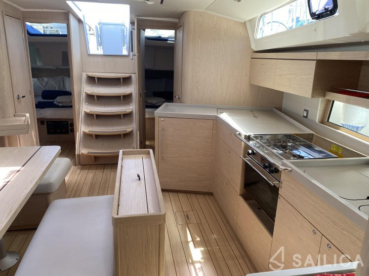 Oceanis 46.1 - Yacht Charter Sailica
