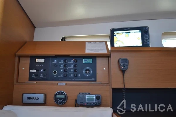 Sun Odyssey 439 - Yacht Charter Sailica