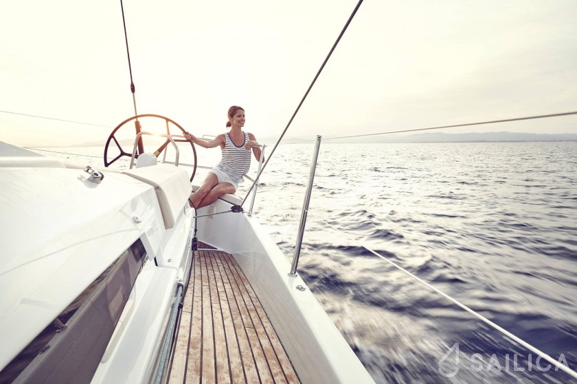 Sun Odyssey 490 - Yacht Charter Sailica