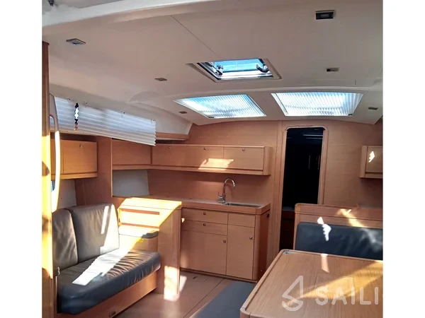 Dufour 460 GL - Yacht Charter Sailica