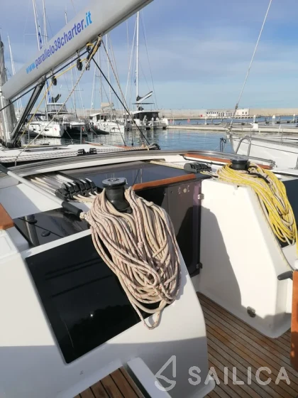 Dufour 460 GL - Yacht Charter Sailica