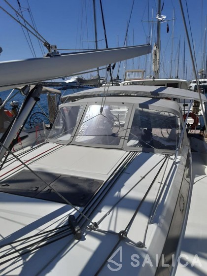 Sun Odyssey 410 - Yacht Charter Sailica