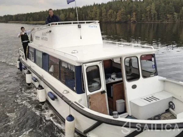 Regina von Platen - Yacht Charter Sailica