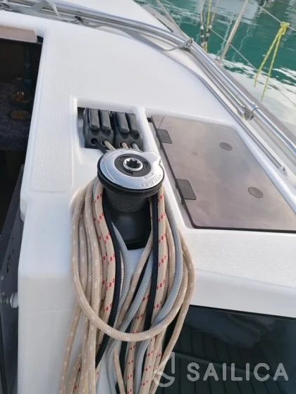 Dufour 360 GL - Yacht Charter Sailica