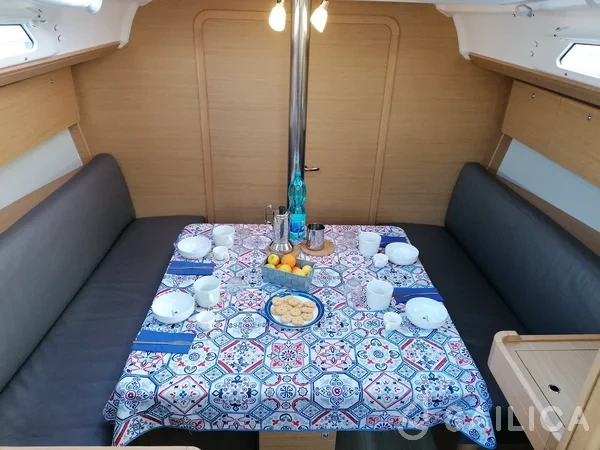 Dufour 360 GL - Yacht Charter Sailica