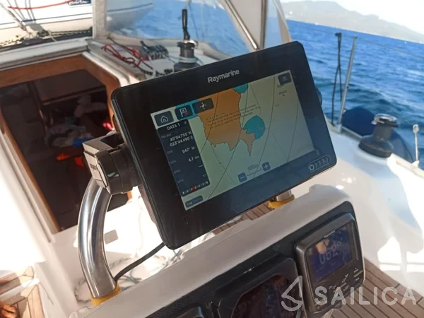 Hanse 342 - Yacht Charter Sailica