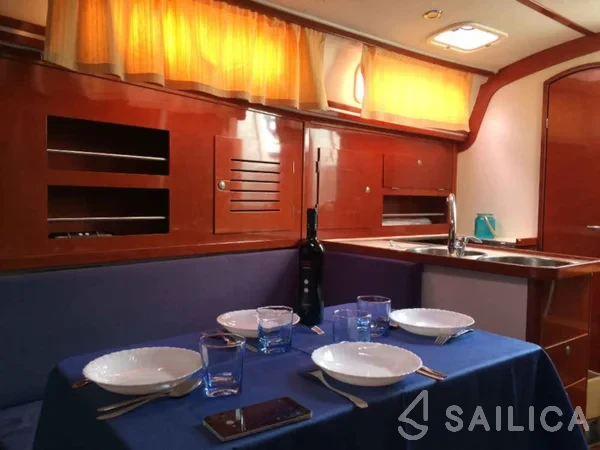 Hanse 342 - Yacht Charter Sailica