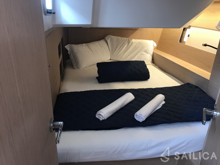 Oceanis 46.1 - Yacht Charter Sailica