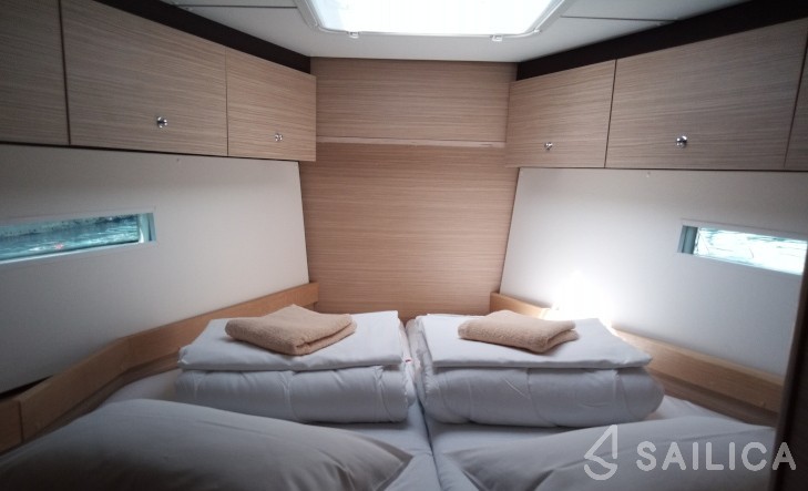 D&D Kufner 50 - Yacht Charter Sailica