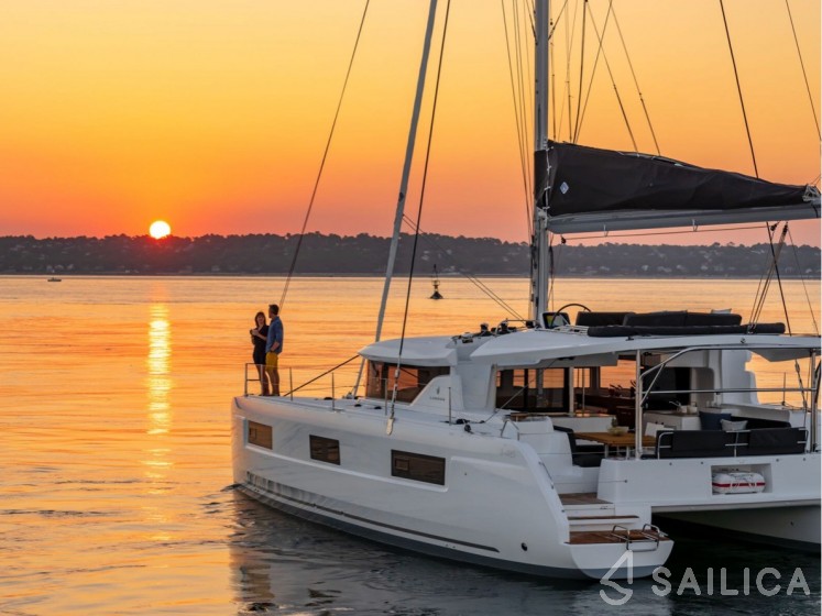 Lagoon 46  - Yacht Charter Sailica