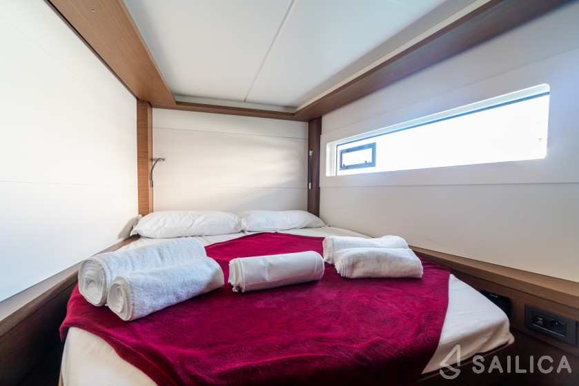 Lagoon 46  - Yacht Charter Sailica