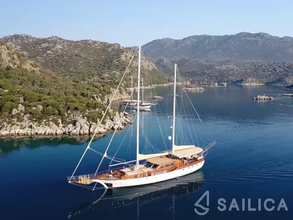 Gulet - Yacht Charter Sailica