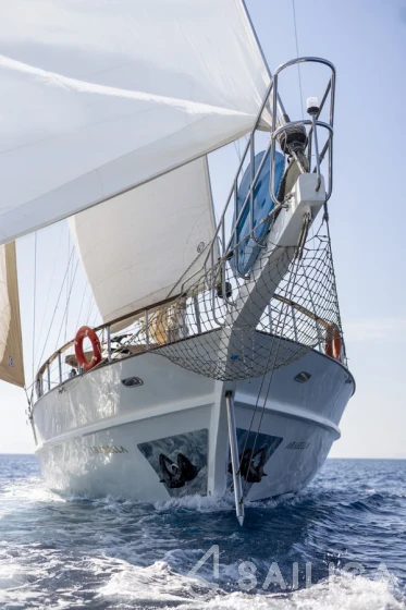 Gulet - Yacht Charter Sailica