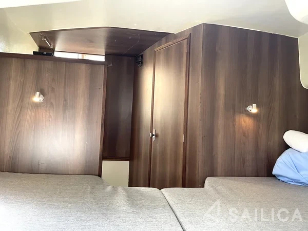 Husky Dane - Yacht Charter Sailica