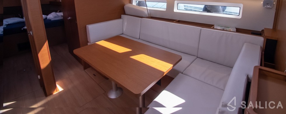 Sun Odyssey 490 - Yacht Charter Sailica