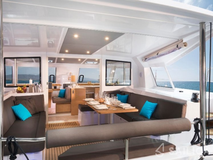 Nautitech Open 40 - Yacht Charter Sailica