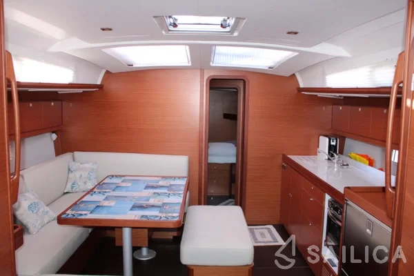 Dufour 460 GL - Yacht Charter Sailica
