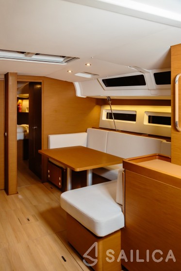 Sun Odyssey 490 - Yacht Charter Sailica