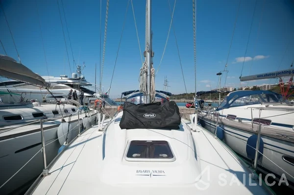 Bavaria 38 Cruiser - Yacht Charter Sailica
